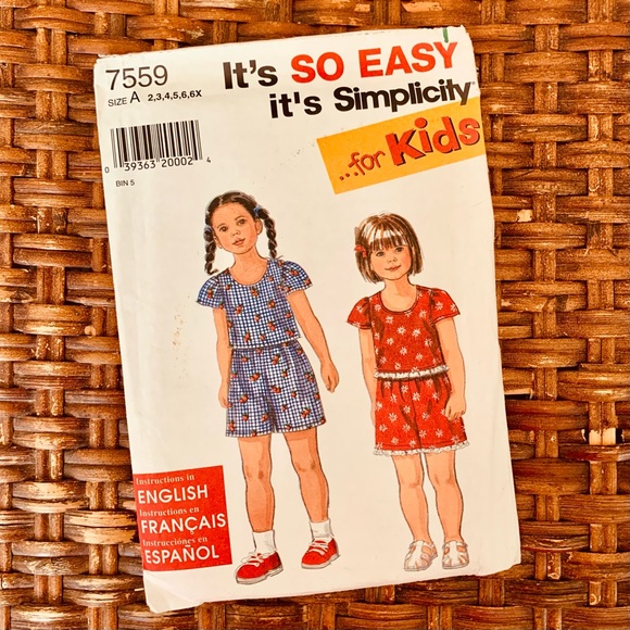 Simplicity Other - Simplicity—#7559 Kids (Top, Shorts) Size A 2-6X Vintage Sewing Pattern Uncut